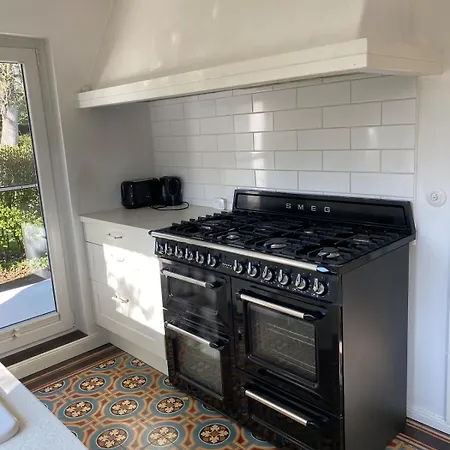 Seehaus Mit Kamin Und Hot Tub Апартаменты *