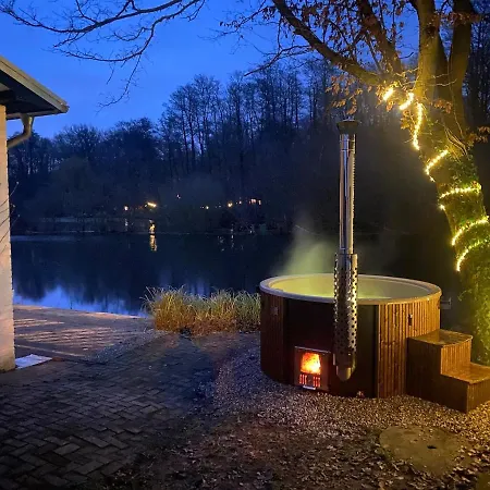 Апартаменты Seehaus Mit Kamin Und Hot Tub Крефельд