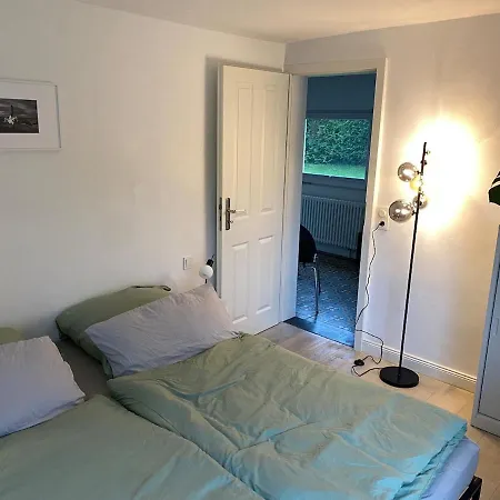 Seehaus Mit Kamin Und Hot Tub Апартаменты Крефельд