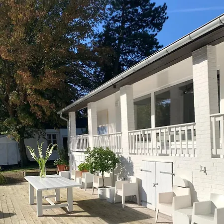 Апартаменты Seehaus Mit Kamin Und Hot Tub